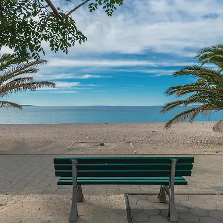 1 Bedroom Lovely In Apartamento *