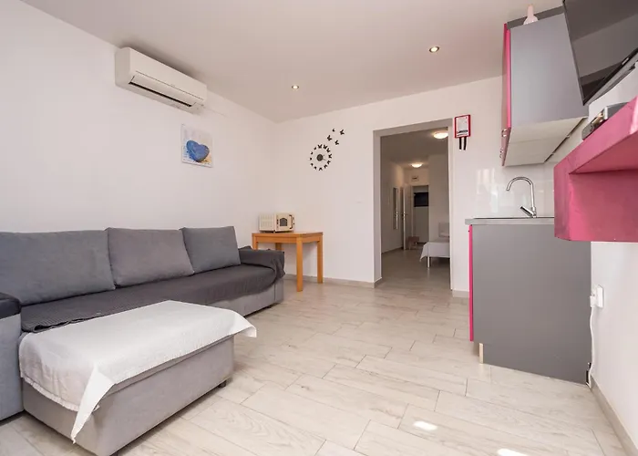 Lovely In With Wifi Apartmán *